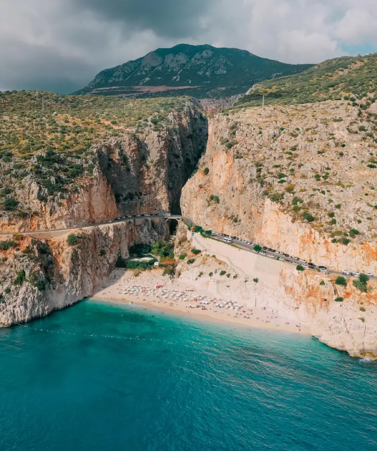 ساحل کاپوتاش (Kaputaş Beach)