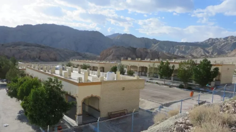 راهنمای سفر به بندر خمیر؛ شهر تالابی هرمزگان 39 چشمه آب گرم لشتان