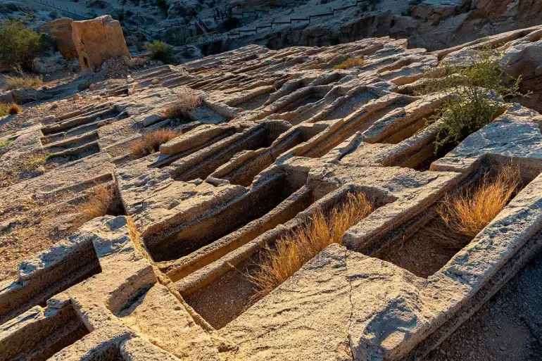 راهنمای سفر به بندر سیراف