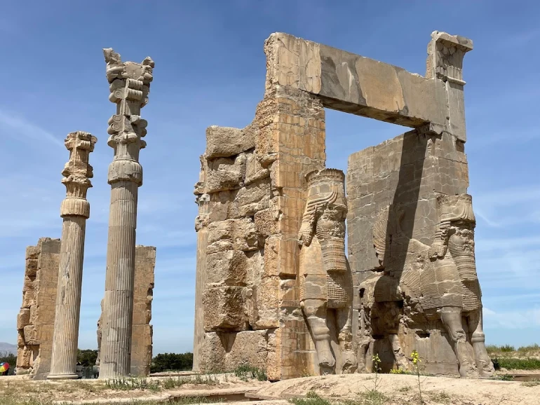 راهنمای سفر به مرودشت؛ میراثدار تاریخ باشکوه ایران 69 راهنمای سفر به شهر مرودشت