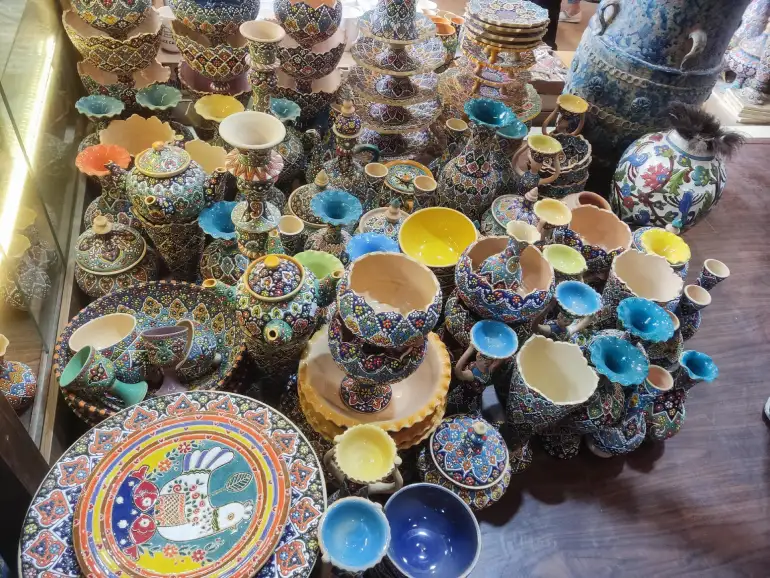 سرای مشیر شیراز؛ حیاطخلوت خیال در دل بازار 10 بازارگردی در سرای مشیر شیراز