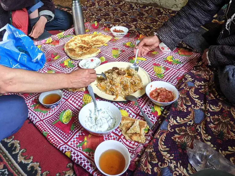 راهنمای سفر به تاجیکستان؛ هرچه باید قبل از سفر بدانید 21 فرهنگ مردم تاجیکستان
