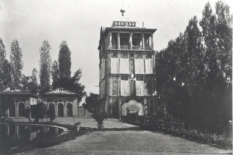 عمارت کلاه فرنگی تهران؛ عمارتی که ورود به آن ممنوع است. 11 تاریخچه عمارت کلاه فرنگی تهران
