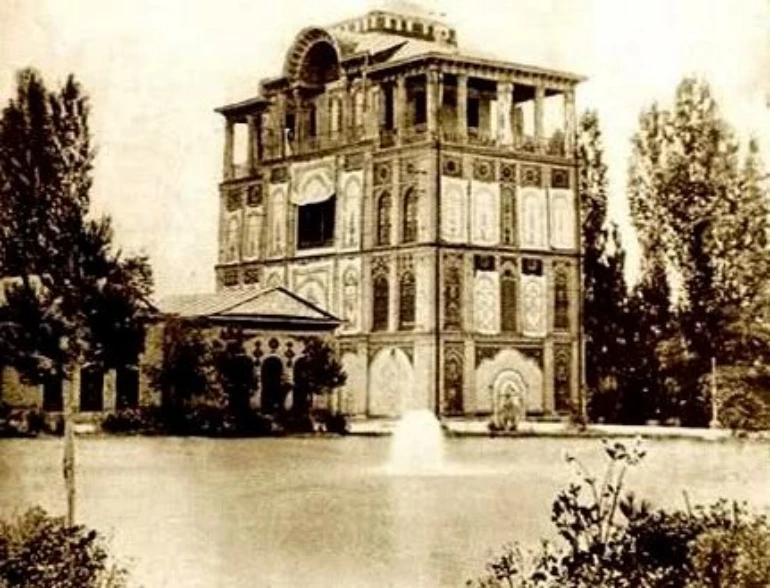 عمارت کلاه فرنگی تهران؛ عمارتی که ورود به آن ممنوع است. 16 بخشهای مختلف عمارت کلاه فرنگی تهران