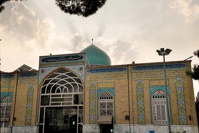 آبشار سنگ درکا آمل؛ جاذبهای پنهان در جنگلهای مازندران 18 امامزاده عبدلله Google maps