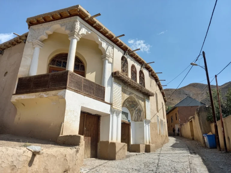 خانه نیما یوشیج