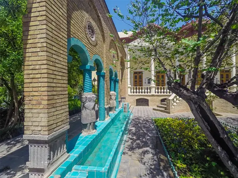 دیوار تجدد