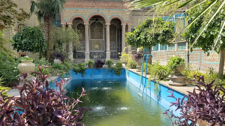 خانه موزه مقدم