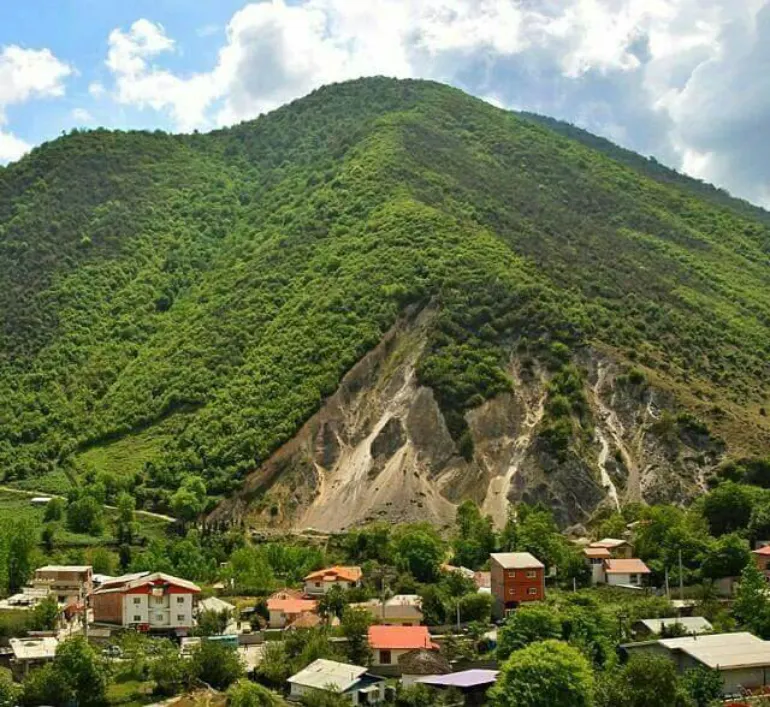 بهترین زمان بازدید از روستای لاویج