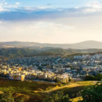 جاهای دیدنی عربستان؛ ماجراجویی در فرهنگ، تاریخ و طبیعت 73 راهنمای سفر به جوانرود کرمانشاه؛ از جاهای دیدنی تا پیشینه تاریخی