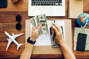 افزایش نرخ دلار مسافرتی؛ هر دلار برای مسافران بیش از ۱۰۱ هزار تومان 7 شاخص