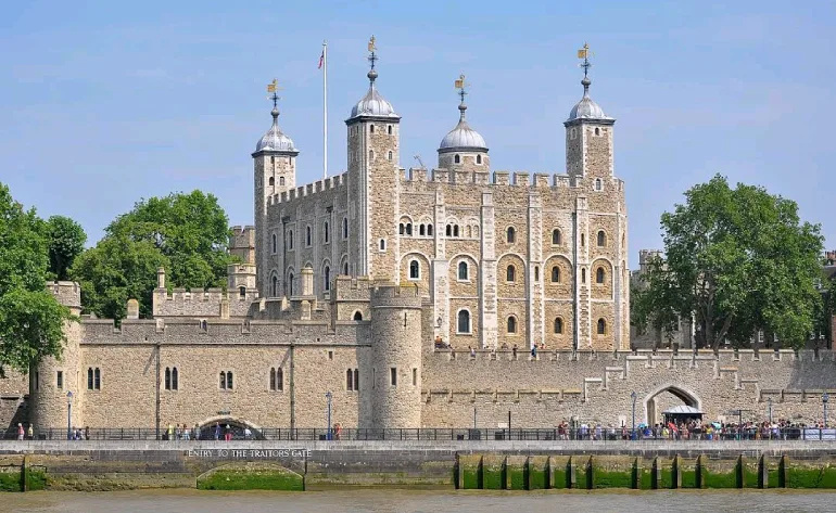 برج لندن (Tower of London)