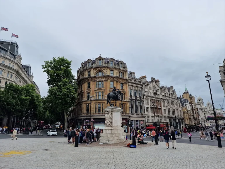 میدان ترافالگار (Trafalgar Square)