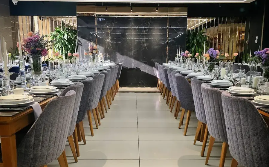 رستوران وحید