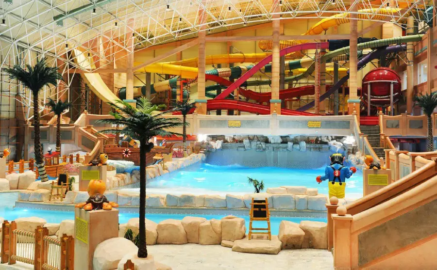 سرزمین موج‌های آبی