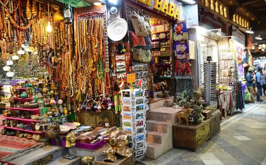 راهنمای سفر به مسقط؛ مرز بین سنت و مدرنیته در عمان 28 بازار مطرح