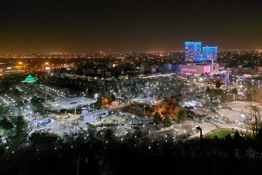 جاهای دیدنی مشهد در شب