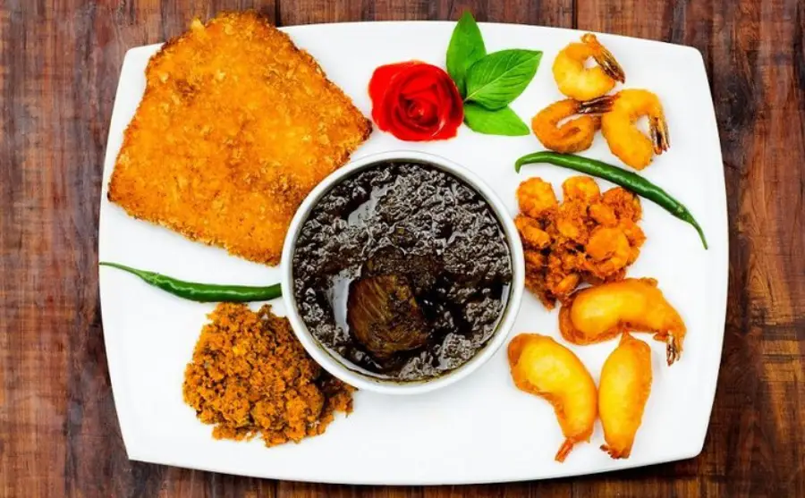 20 تا از بهترین رستوران های قشم؛ برای عاشقان غذاهای دریایی و محلی 25 رستوران حاج غفور قشم