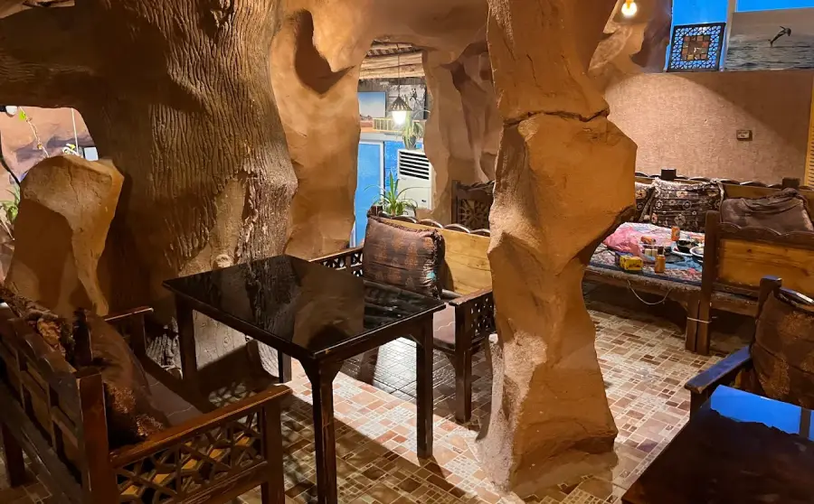 20 تا از بهترین رستوران های قشم؛ برای عاشقان غذاهای دریایی و محلی 3 رستوران خوان بوم قشم