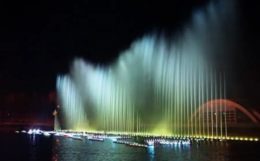 جاهای دیدنی تهران برای کودکان؛ سفری شاد و پر از کشف و یادگیری 5 پارک آب و آتش