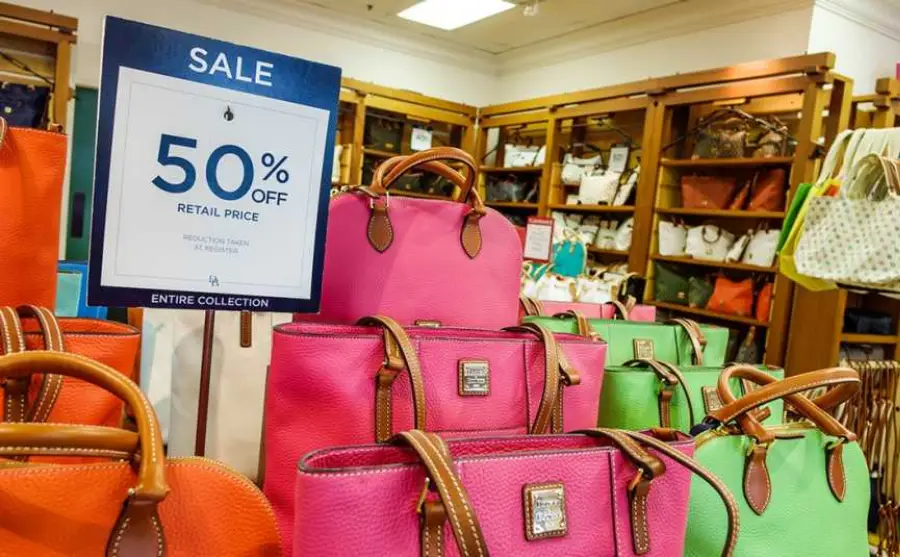 اوت لت چیست؟| راهنمای جامع خرید از فروشگاههای اوت لت 8 چرا اجناس اوت لت ارزانترند؟