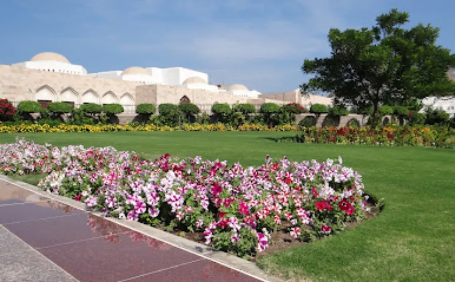 راهنمای سفر به مسقط؛ مرز بین سنت و مدرنیته در عمان 40 کاخ البرکه