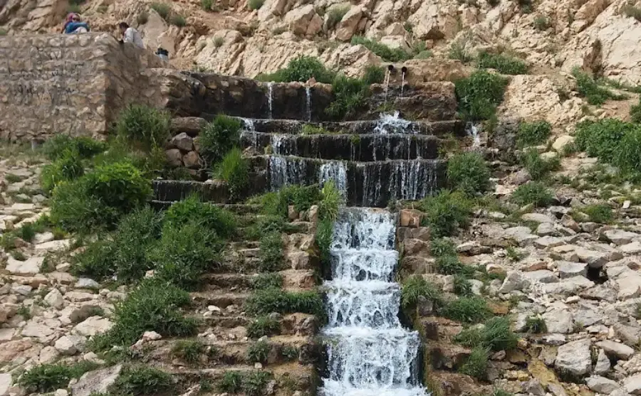 بهترین جاهای دیدنی چهار محال و بختیاری؛ بام سرسبز ایران 8 آبشار شیخ علیخان