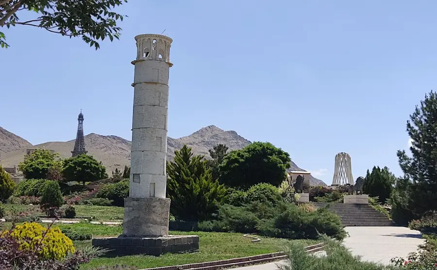 بناهای مختلف مینی ورلد ملایر