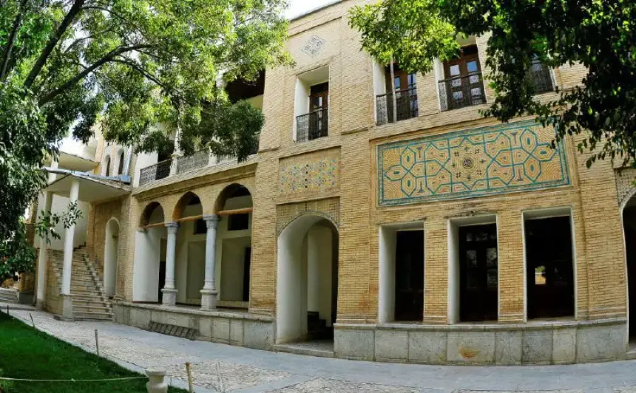 بهترین جاهای دیدنی چهار محال و بختیاری؛ بام سرسبز ایران 40 قلعه دزک