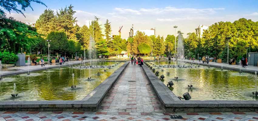 پارک نیاوران تهران