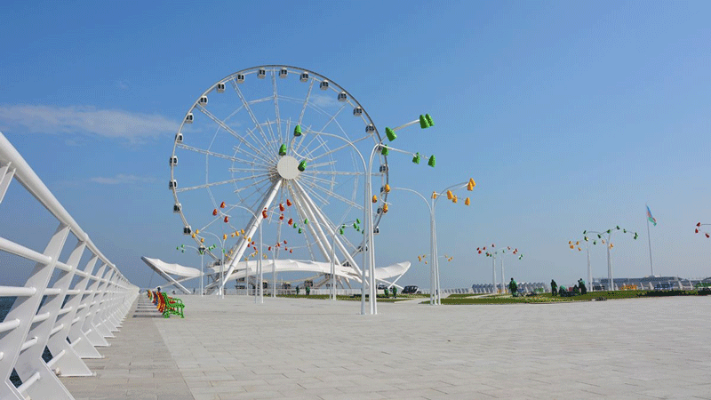 چرخ و فلک باکو - مکان های تفریحی باکو