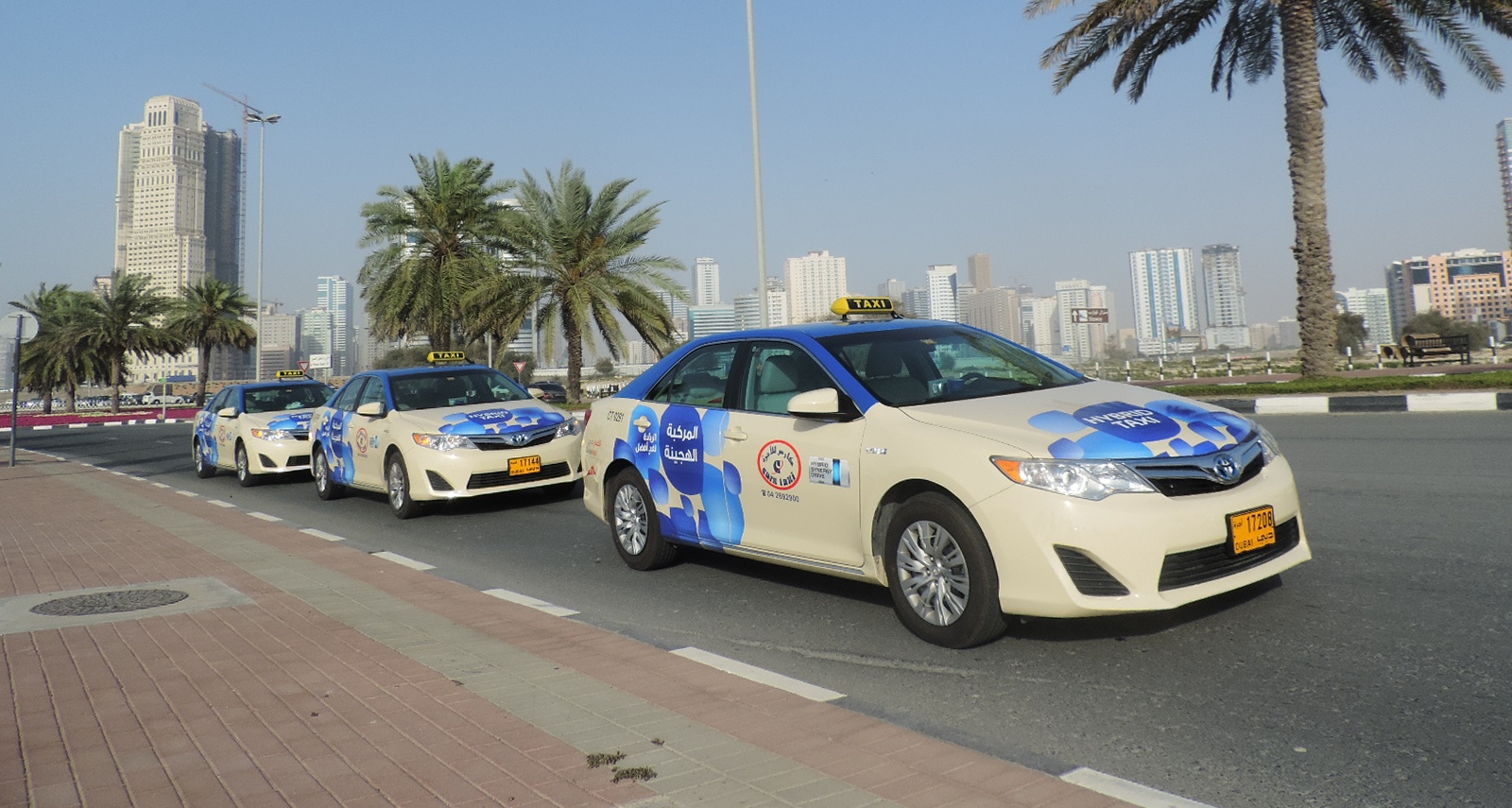 Трансфер фуджейра. Careem такси Дубай. Муниципальное такси Дубай. Такси Дубай 2023.