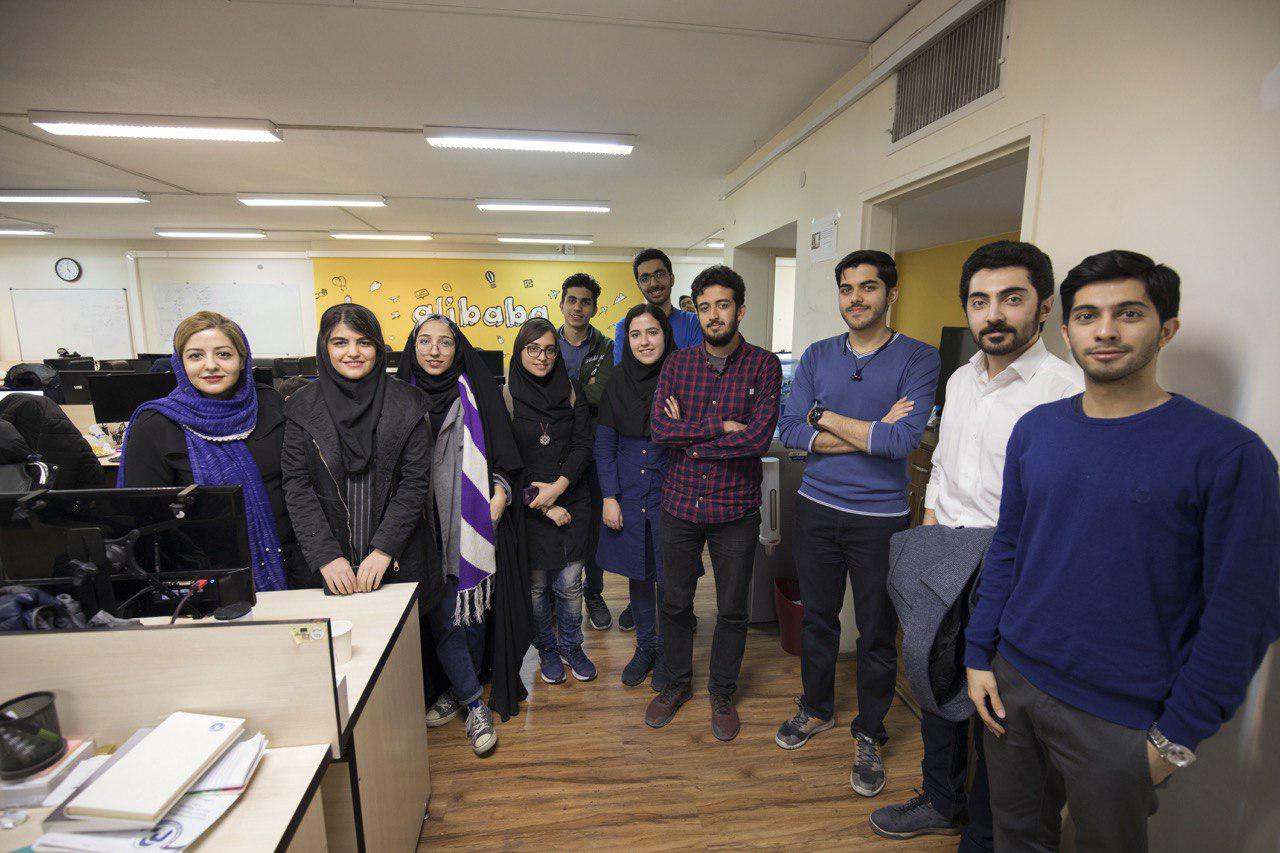 تور بازدید دانشجویان دانشگاه علم و صنعت از علی بابا