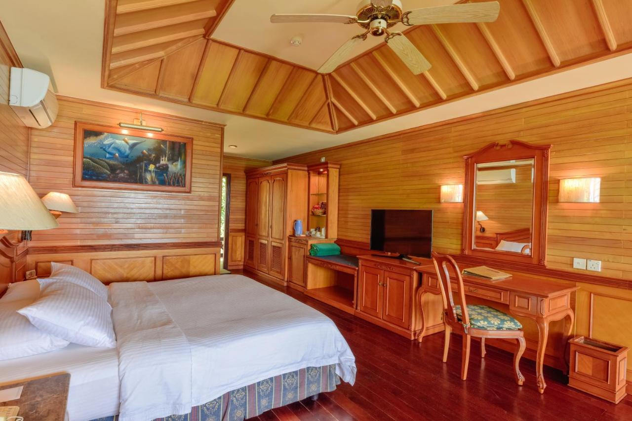 هتل رویال آیلند Horubadhoo