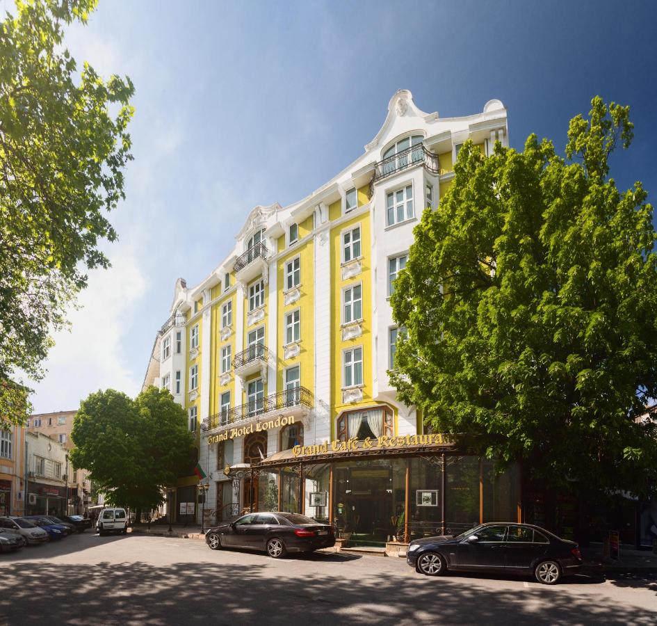 Alibaba https://cdn.alibaba.ir/ostorage/hotel-accommodation-images/2022-05-25/7deebc76-7253-492e-93f1-64df39ffcf91.jpg