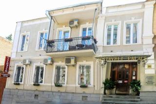 تصاویر Hotel Rustaveli Palace