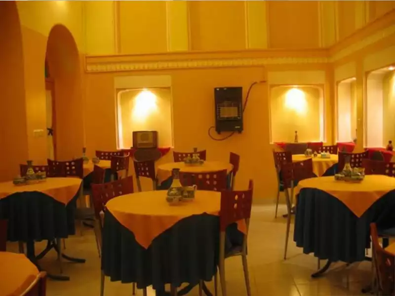 هتل سنتی سروش یزد