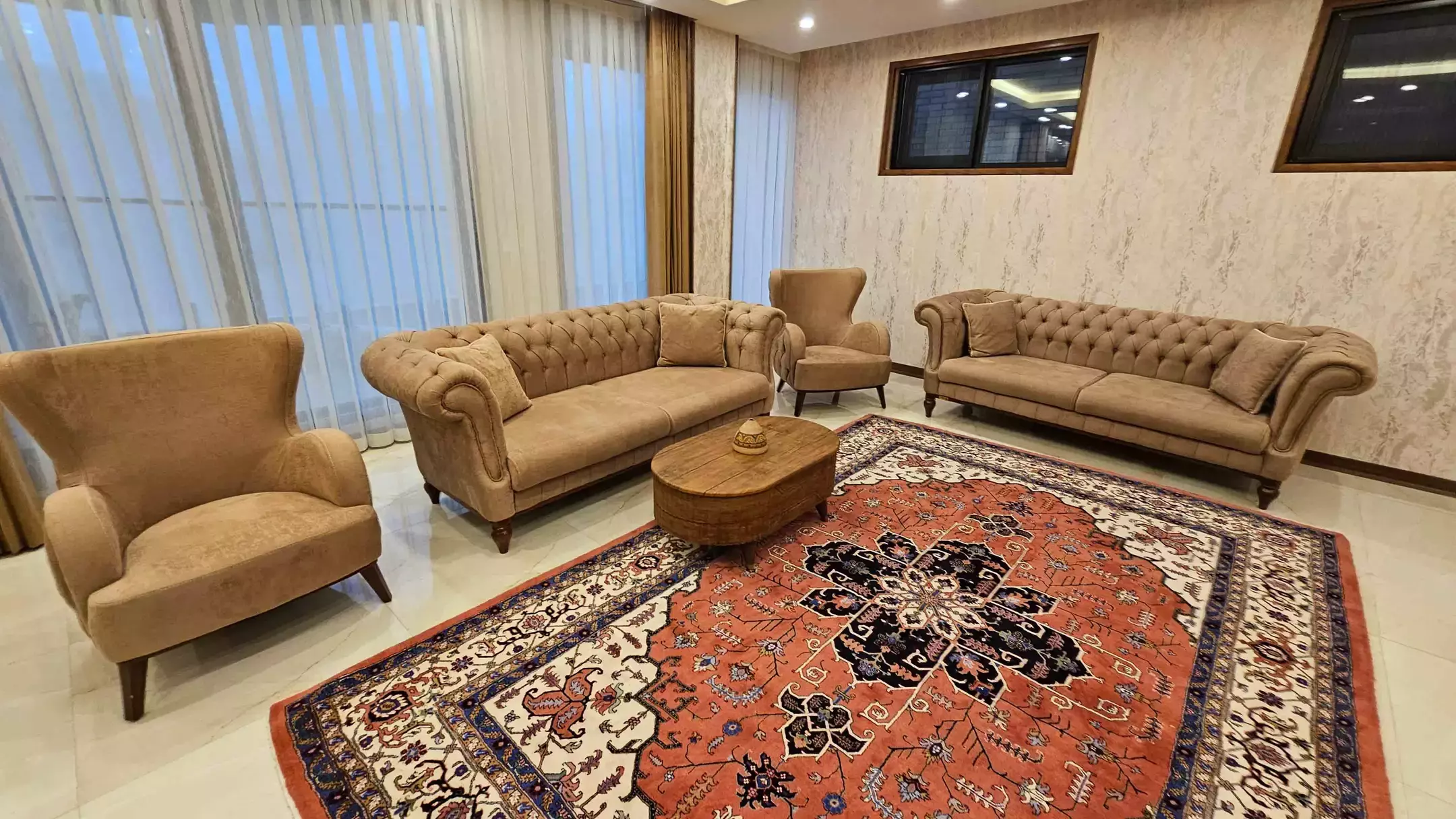 هتل ملک قدوس سرعین