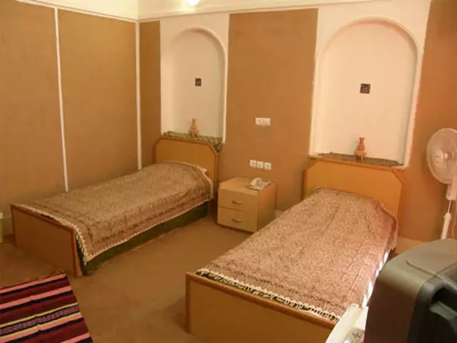 هتل کویری بالی اصفهان