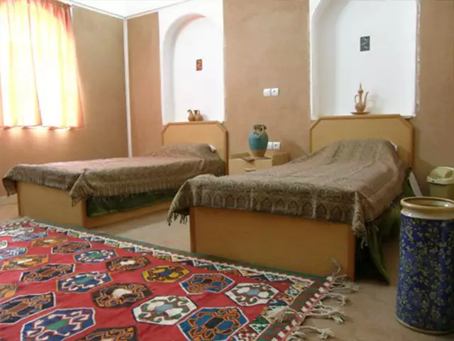 هتل کویری بالی اصفهان