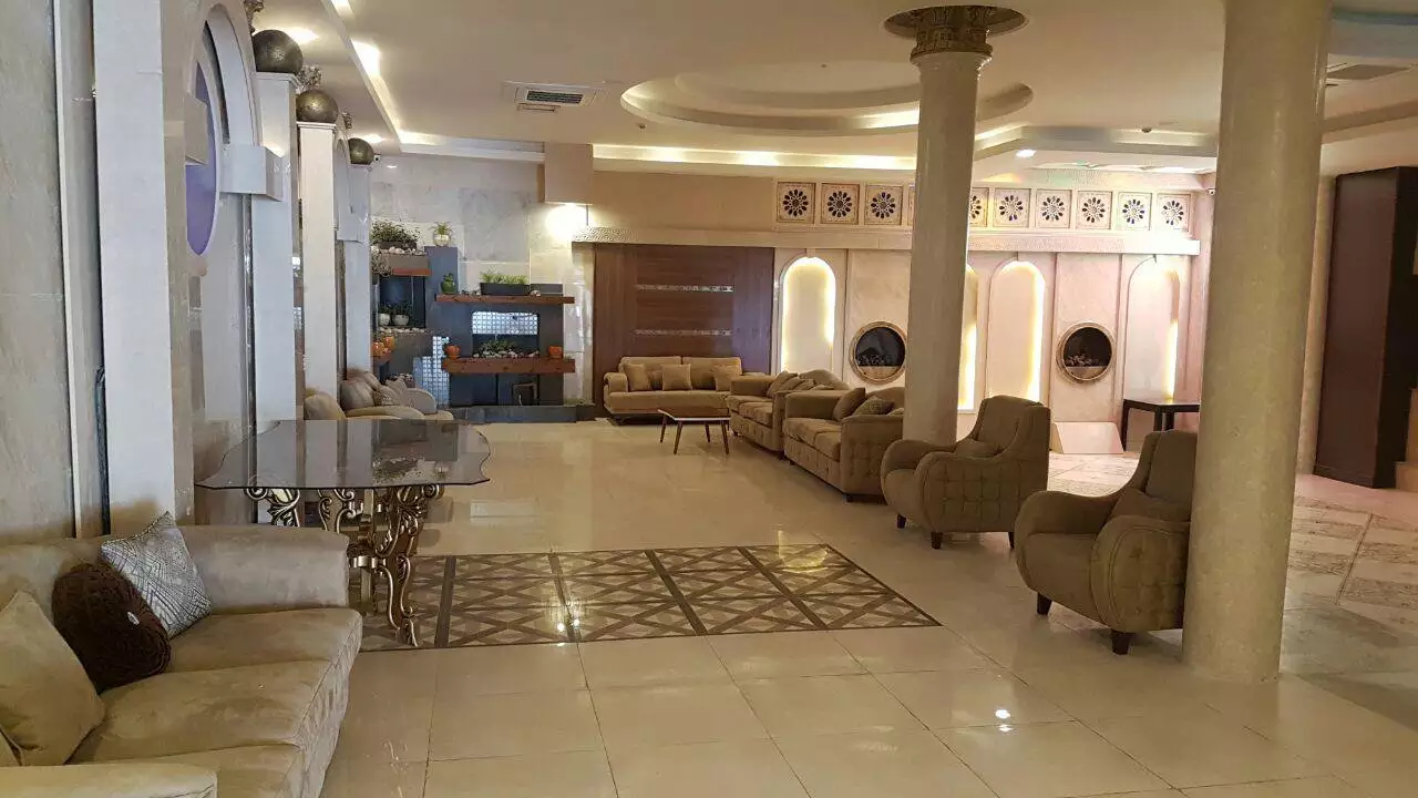 هتل صدرا شیراز