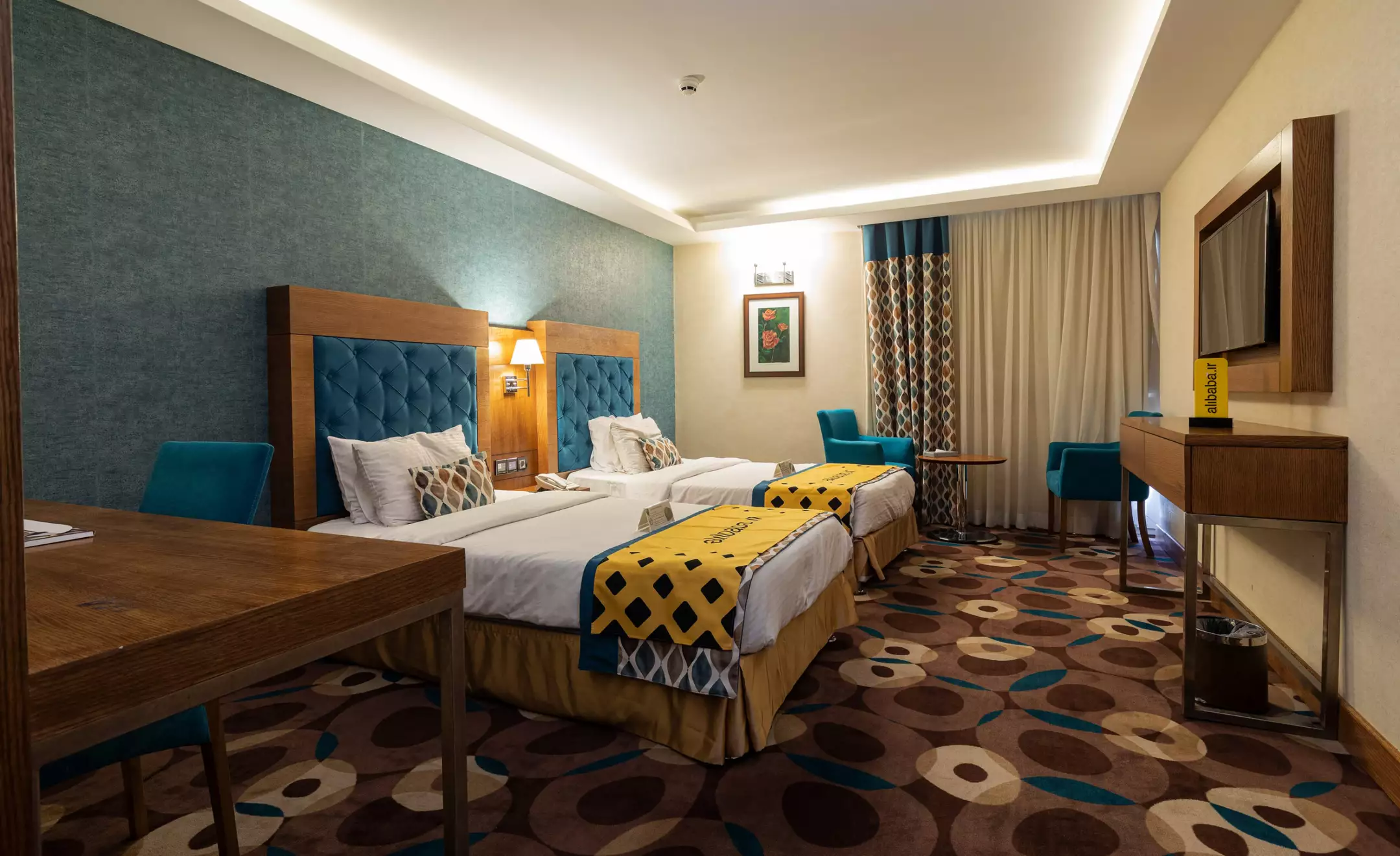 Alibaba https://cdn.alibaba.ir/ostorage/hotel-accommodation-images/67050b45359857c3c5f4a6d3_2023-06-25-0a023870-2674-4b75-a40d-a9ef1ce70fcc.webp