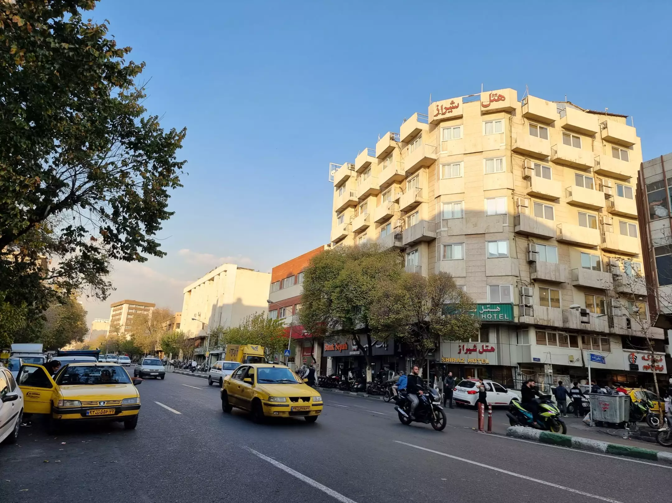 Alibaba https://cdn.alibaba.ir/ostorage/hotel-accommodation-images/670520db2cf976539175fc1f_2023-12-16-acdf5174-f6f7-42b5-81db-0d6145267c3d.webp