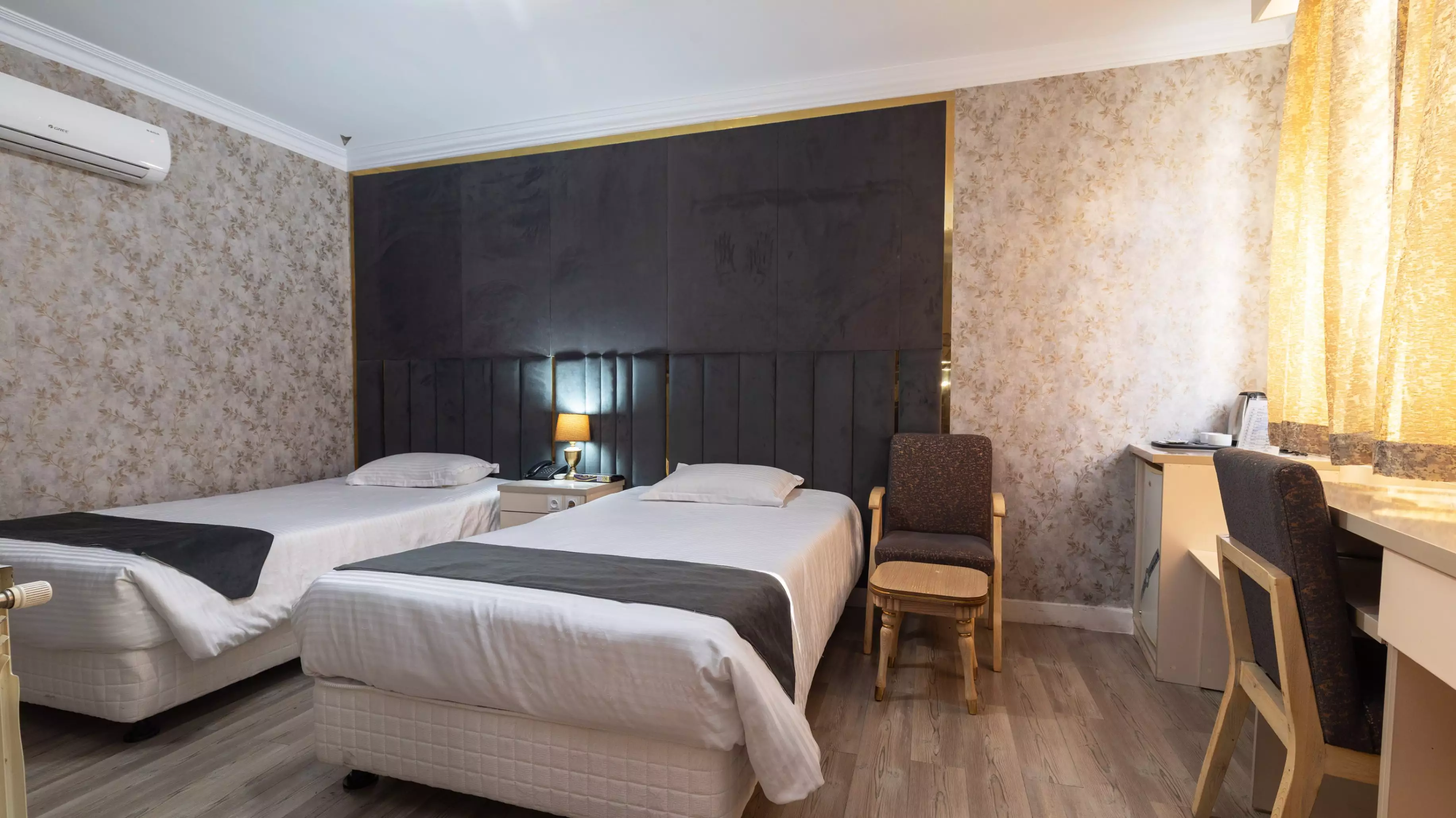 Alibaba https://cdn.alibaba.ir/ostorage/hotel-accommodation-images/6705222a906add960f28e34b_2024-01-13-9312251c-8b5c-4cb5-95b1-d318c62ebd67.webp