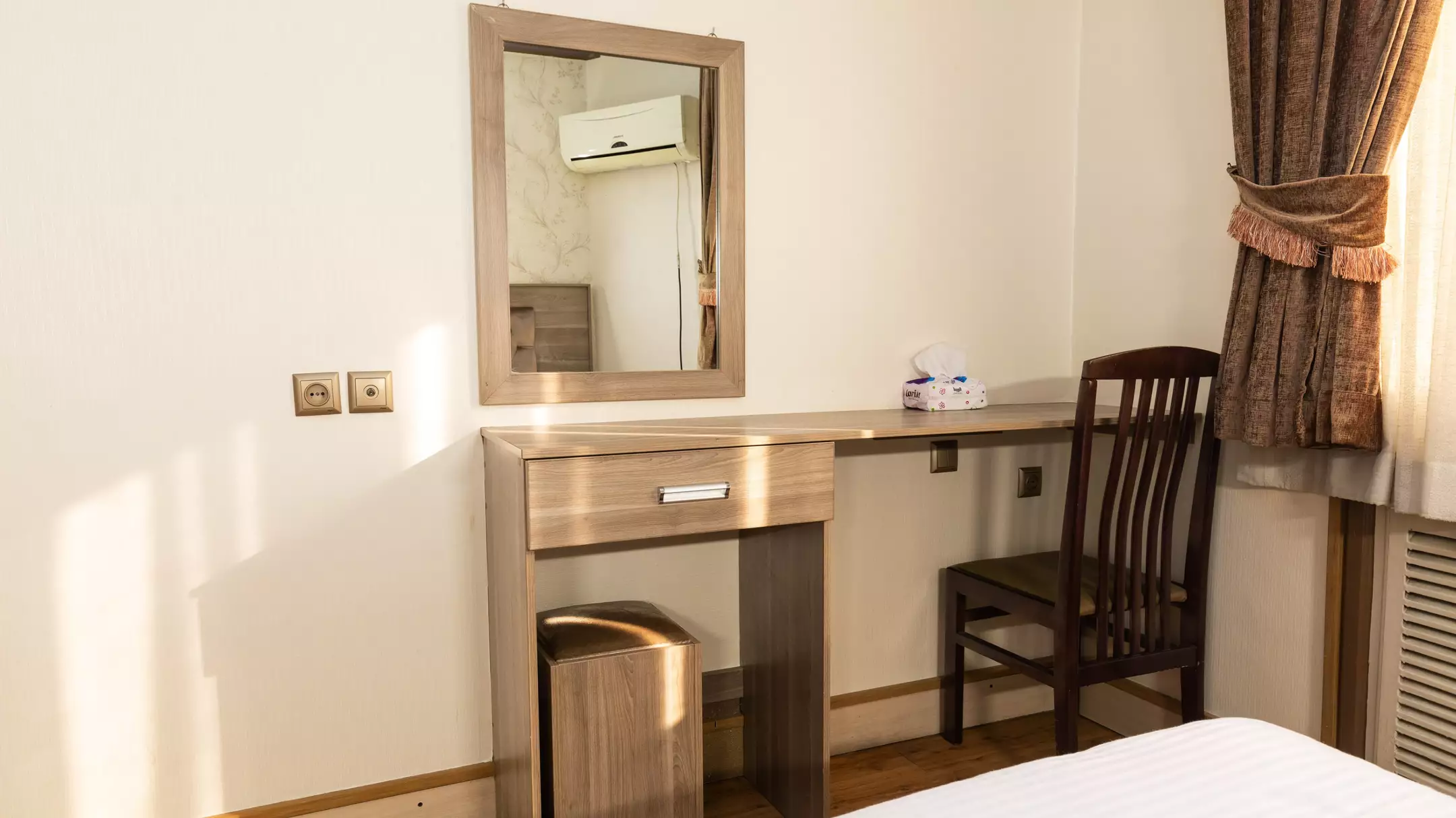 Alibaba https://cdn.alibaba.ir/ostorage/hotel-accommodation-images/670522862cf976539175fc4b_2023-12-24-199ad07b-1c13-4bc3-86a0-254206cada31.webp