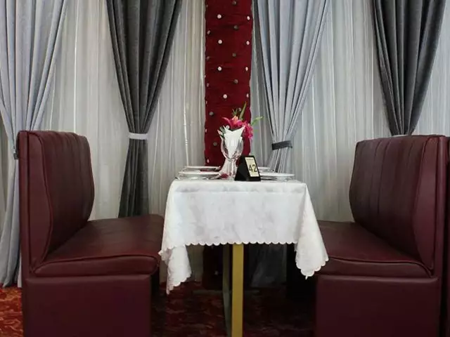 هتل رنگین کمان خرم آباد