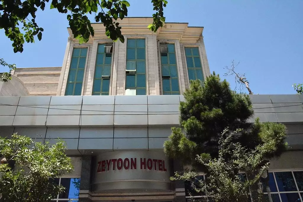 Alibaba https://cdn.alibaba.ir/ostorage/hotel-accommodation-images/670531fdb347cc1bd8f4c2dd_image_8e34f506-bf1c-48ae-b0ea-0df2fc6fab3f.webp