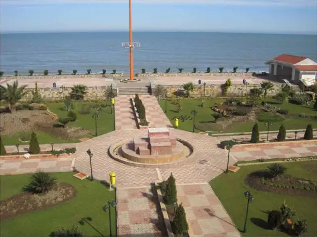 هتل الماس عباس آباد