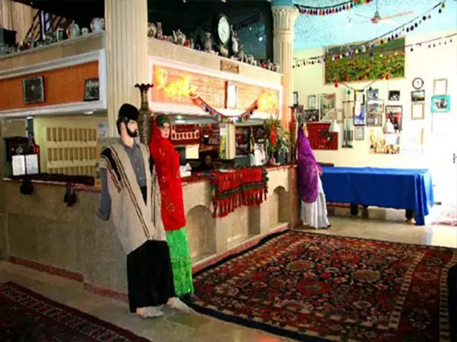 هتل کوهرنگ شهرکرد
