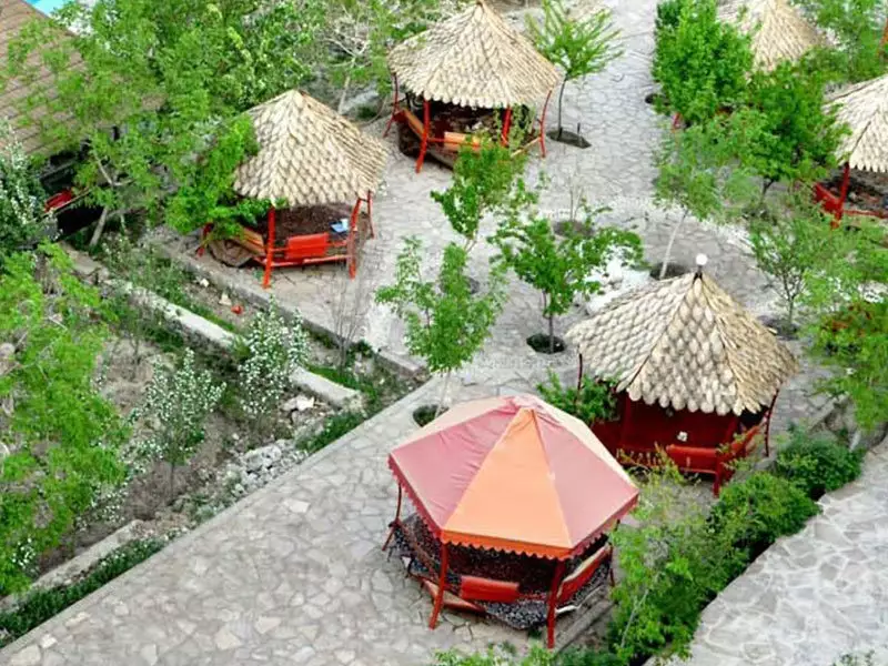 هتل بزرگ کوهستان بیرجند